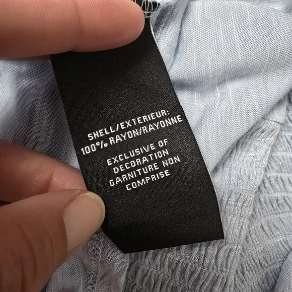 7 For All Mankind Light Blue Smocked Puff Sleeve Mockneck Top XS - Picture 7 of 8